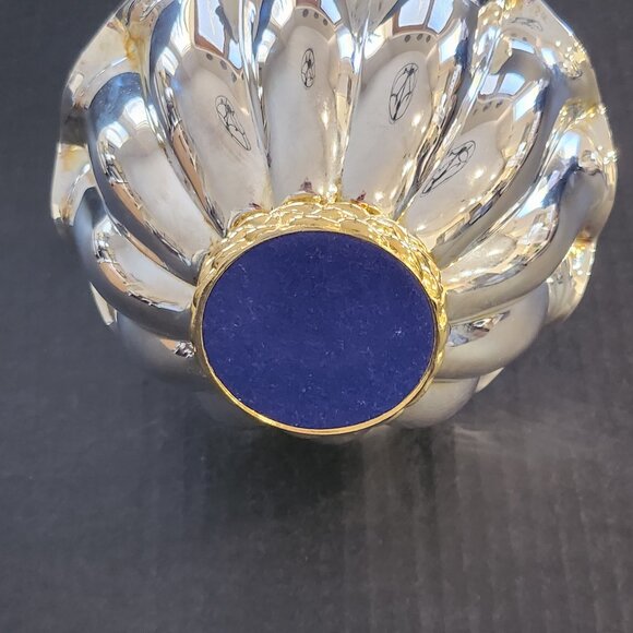 International Silver Company Silver Plated Table Serving Basket With Gold Accent - Picture 7 of 9